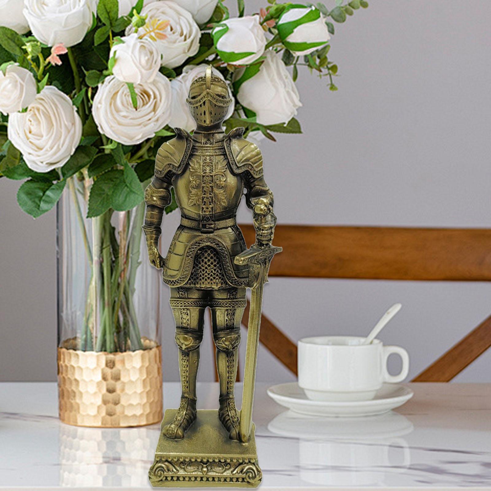 

Средневековая статуя рыцаря, скульптура из смолы, абстрактное искусство, современная статуя рыцаря, украшение для стола, декор стола бронзовый