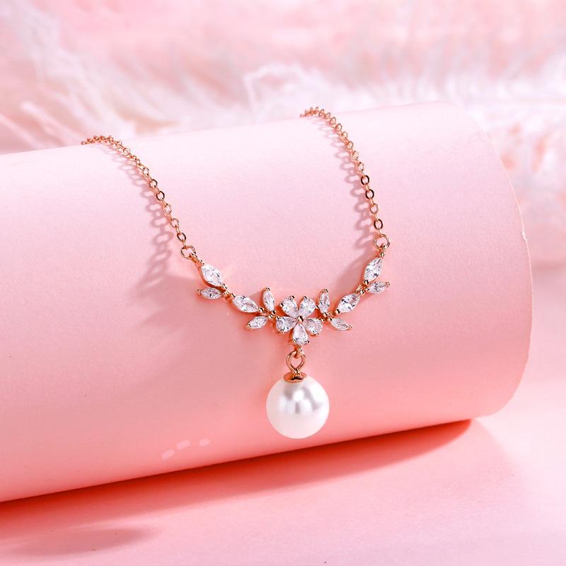 

Свитер Lucky Flower Branch Laurel Sweet Ожерелье Женское Легкое Роскошное Нишевое Дизайнерское Ожерелье Sense Flower Pearl