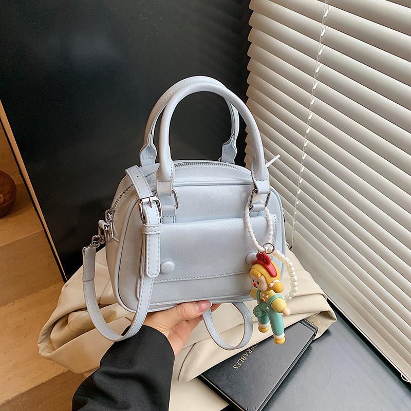 Premium small bag women's new summer versatile messenger bag exquisite portable pillow bag