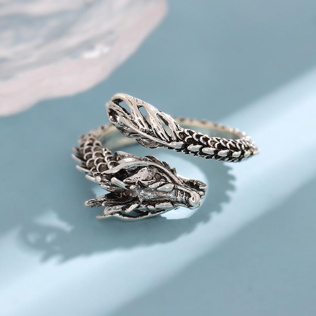New Retro Thai Silver Domineering Dragon 925 Silver Jewelry Personality Zodiac Creative Popular Opening Rings R239