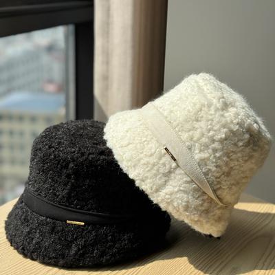New Hat Women's Winter Warm Lamb Wool Fisherman Hat Showing Face Small Retro Japanese Style Niche Plush Velvet Basin Hat Trend