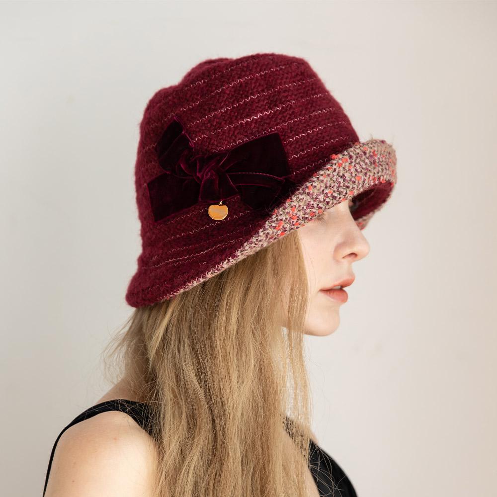 Kaliseumontapone Filia Heritage Knit Bucket Hat