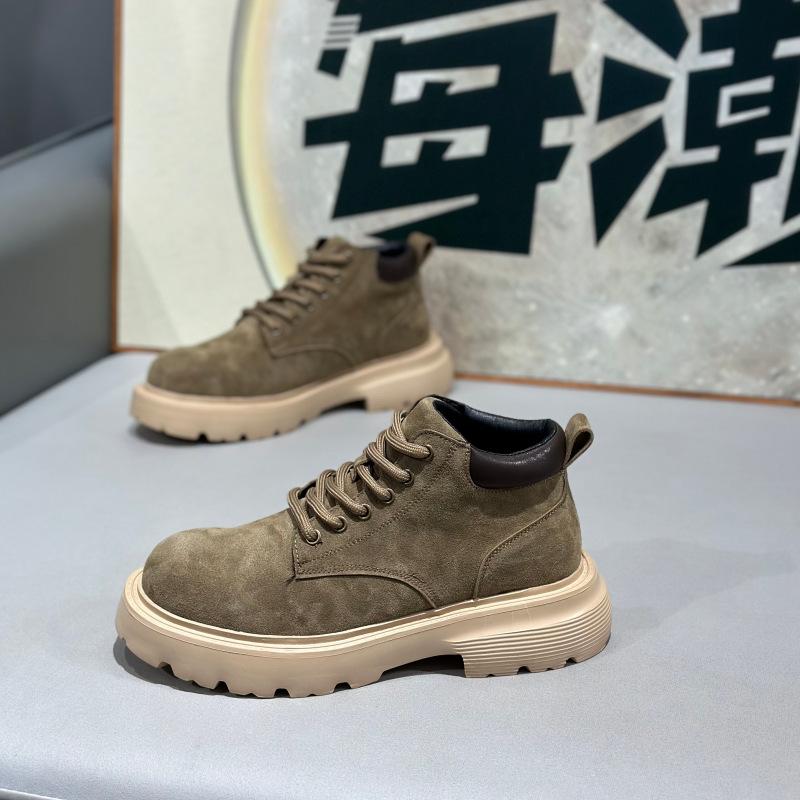 Autumn new high-top leather surface light and comfortable casual soft-soled lace-up shoes