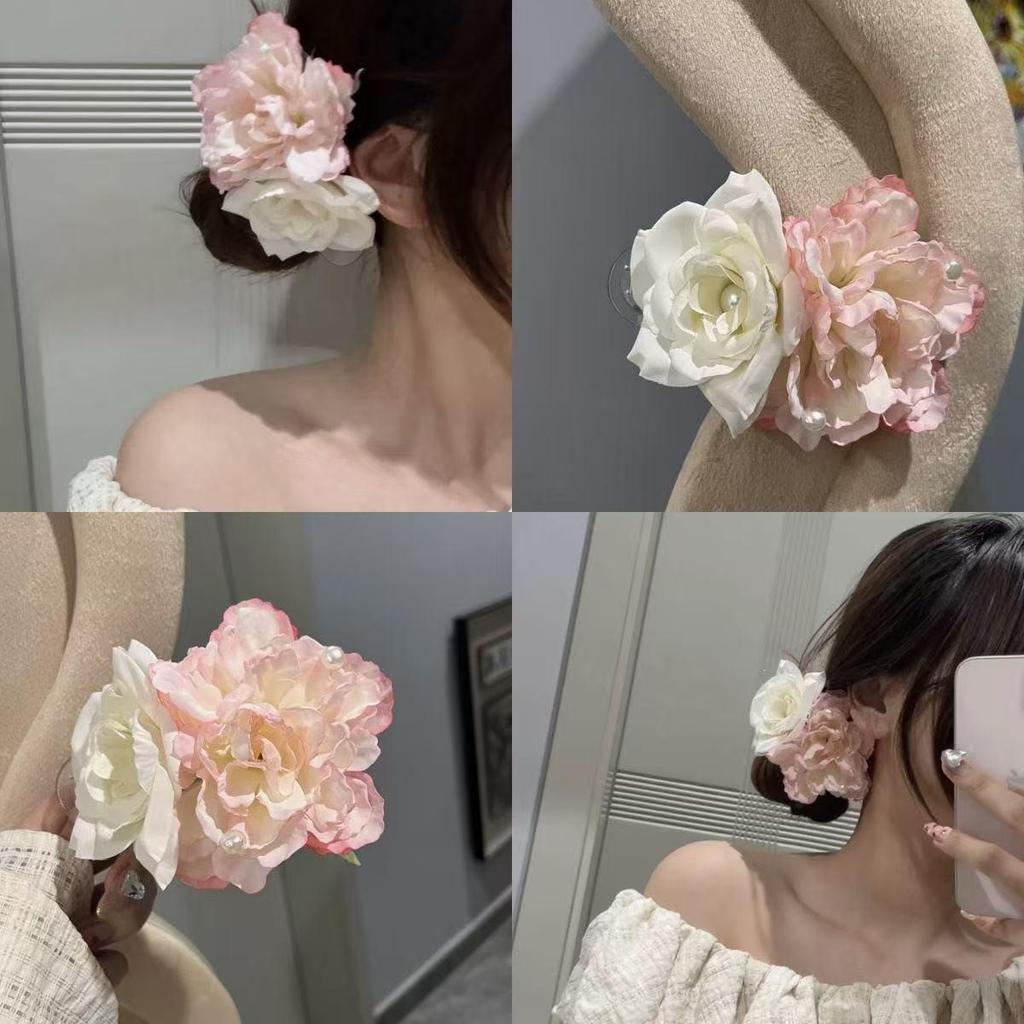 Seaside Atmosphere Lily Flower Hair Clip for Women - Vacation Style Accessory