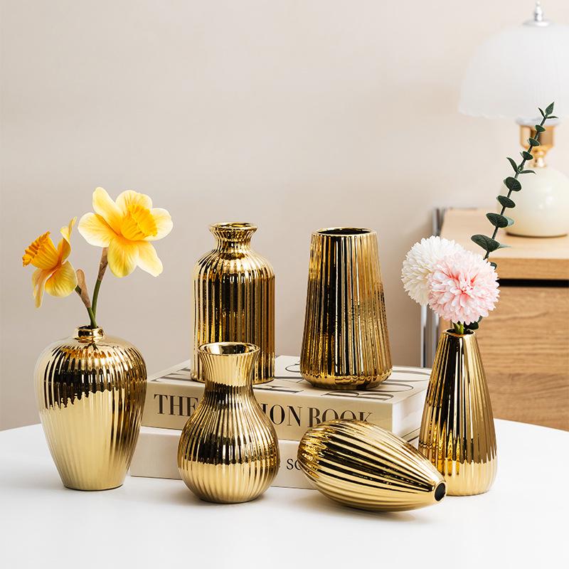 Jarrón de Cerámica Electrochapado en Oro - Estilo Nórdico para Decoración Moderna del Hogar