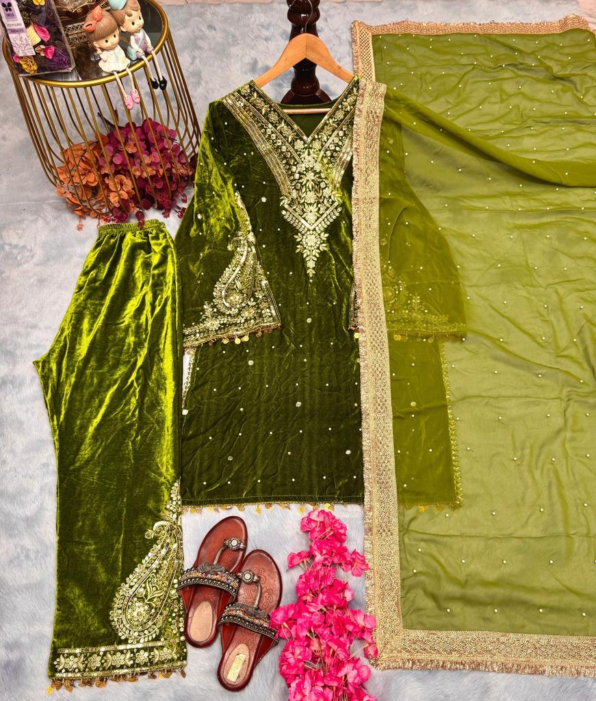 Women Bollywood Velvet Salwar Suit, Embroidered Readymade Dress with Dupatta, Traditional Indian Outfit Palazzo Set