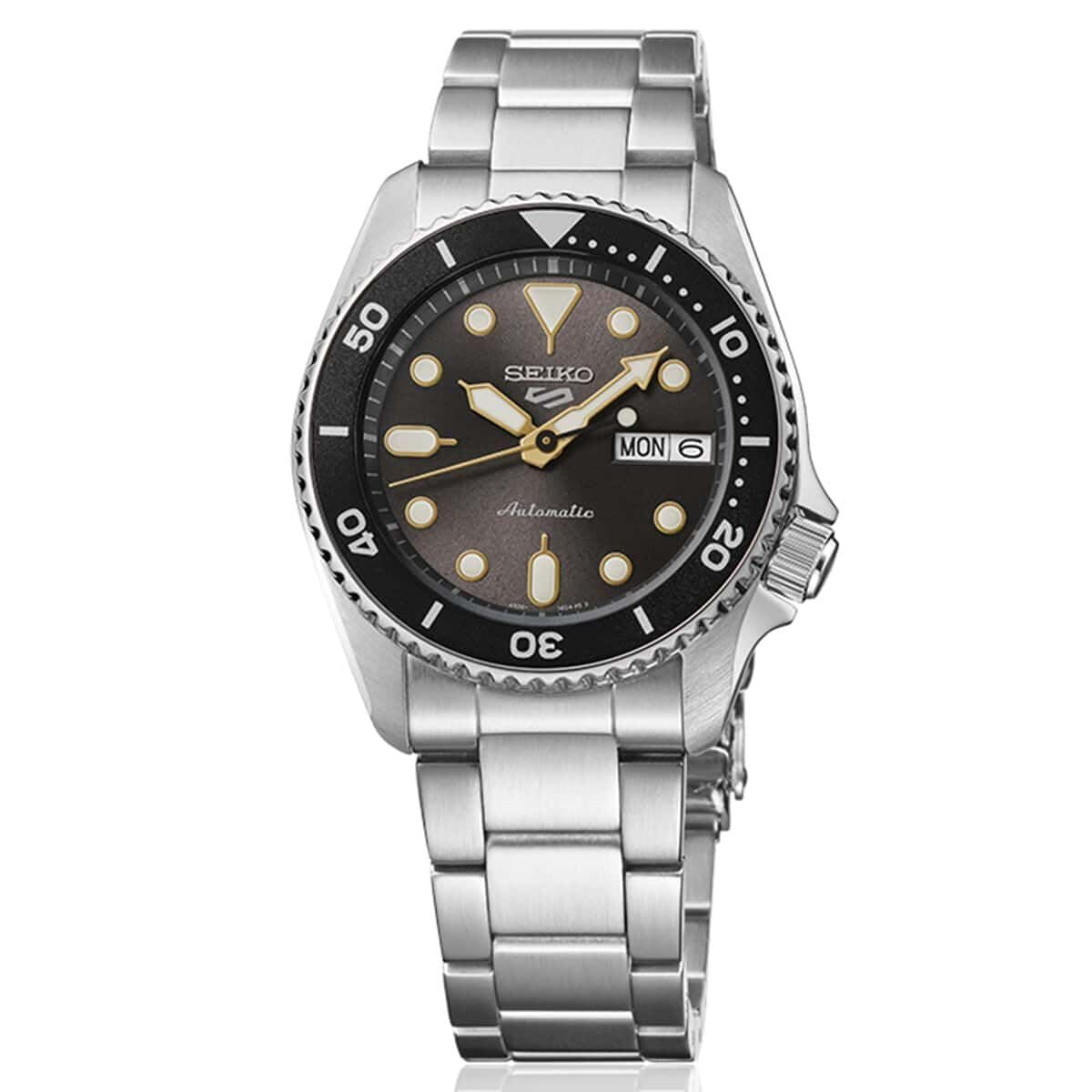 

Seiko SRPL79K1 5 Sports SKX Stainless Steel Automatic Watch for 38mm Case Men, Size, Black/Silver