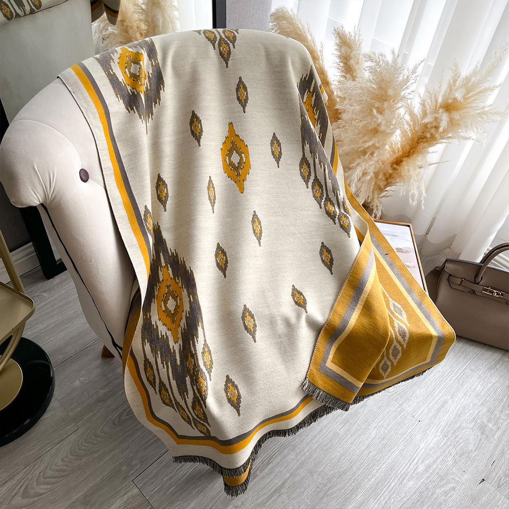 Scarf women's winter Korean version versatile decorative warm scarf women's cute geometric double-sided imitation cashmere shawl