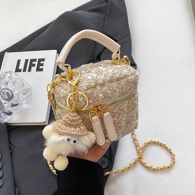 

2025 новая Xiaoxiangfeng ромбовидная повседневная портативная сумка-бокс трендовая новая модная женская сумка-мессенджер на цепочке