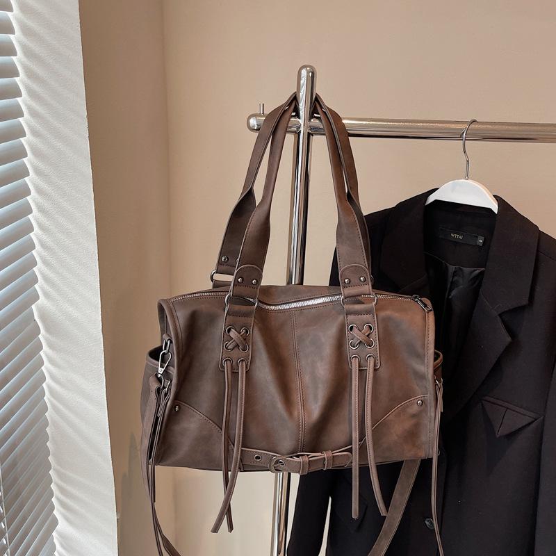 

2025 Retro Motorcycle Crossbody Bag: Stylish & Spacious One-Shoulder Handbag for Women One Size #02051 кавовий