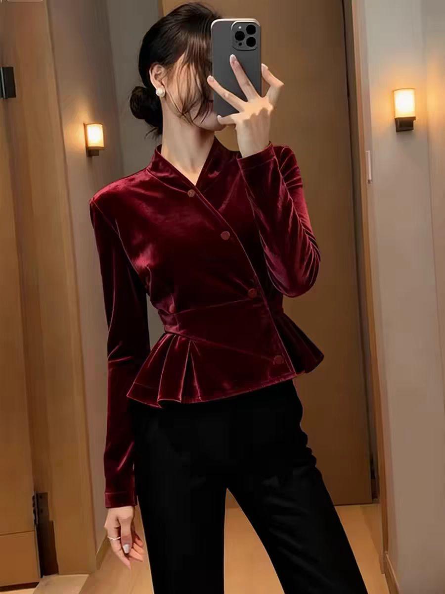 Бордовый топ из бархата: Уникальный, Элегантный Дизайн с Косым Лацканом и Кружевной Талией. Extra Large