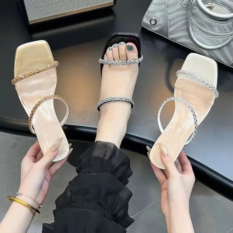 Damenschuhe 2025 Mode Eckige Zehenpartie Slipper Damen Heißer Verkauf Kristallkleid Damen Sandalen Sommer Neu Übergröße Einfarbig Hohe Absätze