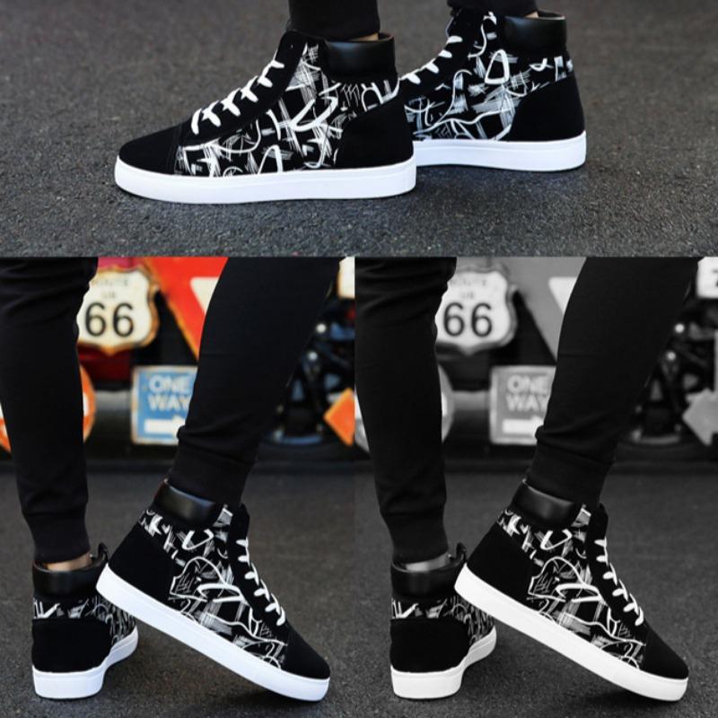 Designer New Men Graffiti Casual Flats Shoes Summer Breathable Platform Sneakers Male Canvas Shoe Student Vulacnized Board Shoes