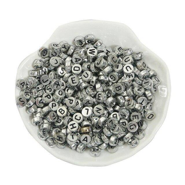 

100 шт., металлические цветные акриловые круглые бусины с алфавитом/буквой для изготовления ювелирных изделий, браслет ручной работы, ожерелье серебряный