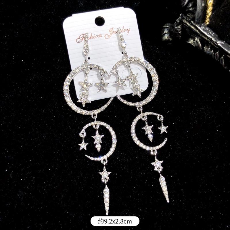 Korean Version of Celebrity Luxury Crystal Flash Diamond Stud Earrings Women's Banquet Exaggerated Temperament Fringed Earrings Retro Zircon Earrings