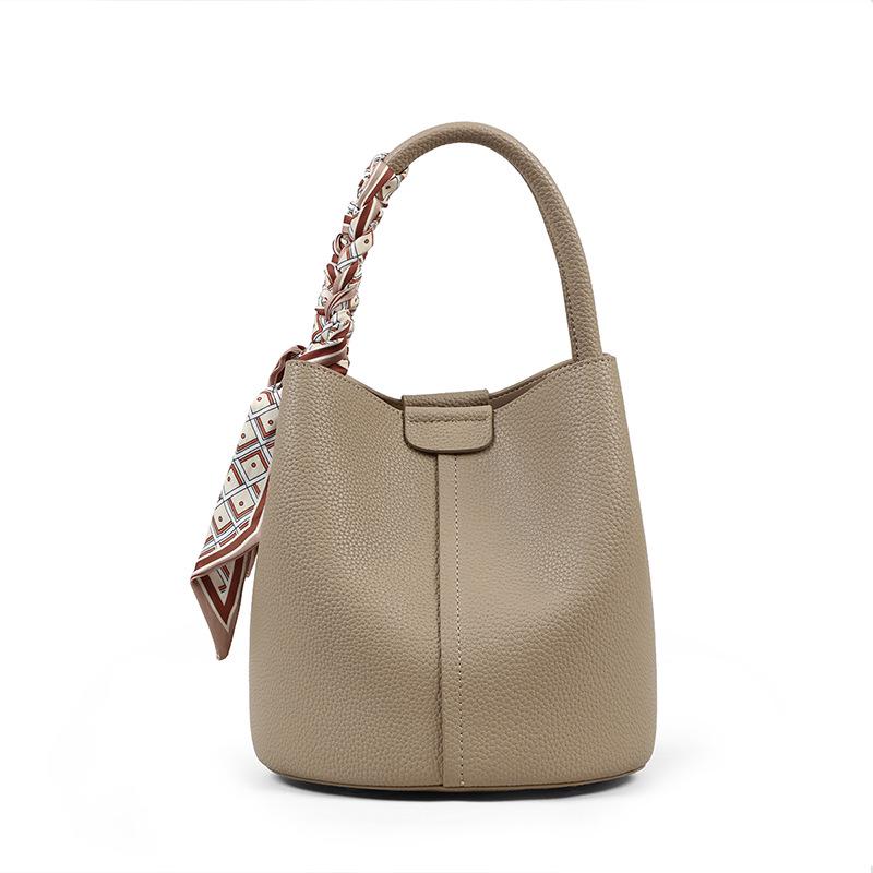 Women's Versatile Small Tote: This Year's Trendy Genuine Leather Crossbody Commuter Bucket Handbag