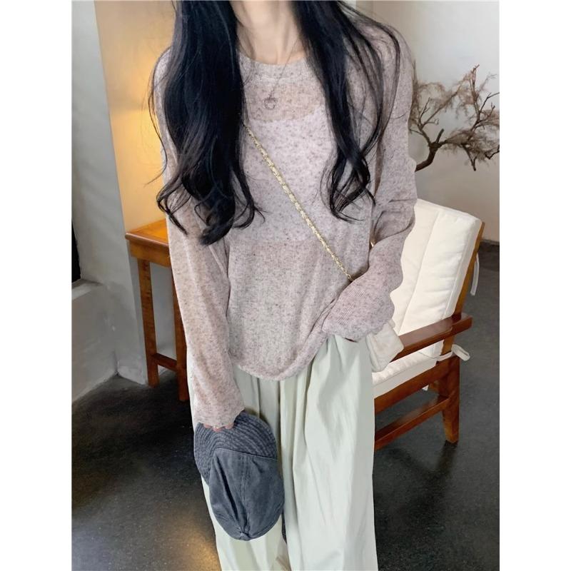 White sunscreen blouse women's lazy casual loose T-shirt early spring thin slightly transparent long-sleeved knitted top