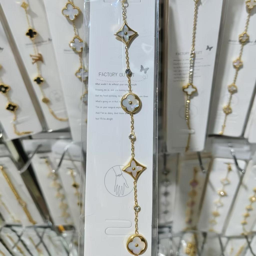 Brățară de Lux Ușor High-end Trifoi cu Patru Foi Violet Oțel Titan Pătrat 18k Violet Temperament Versatilă Patru Flori Nacre