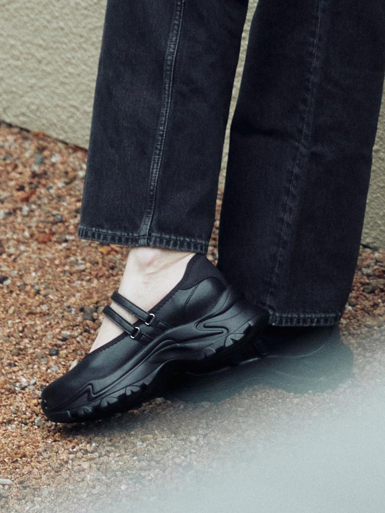 Komorebi Museum Km165 Handmade Chunky Sole-To-Strap Sneakers