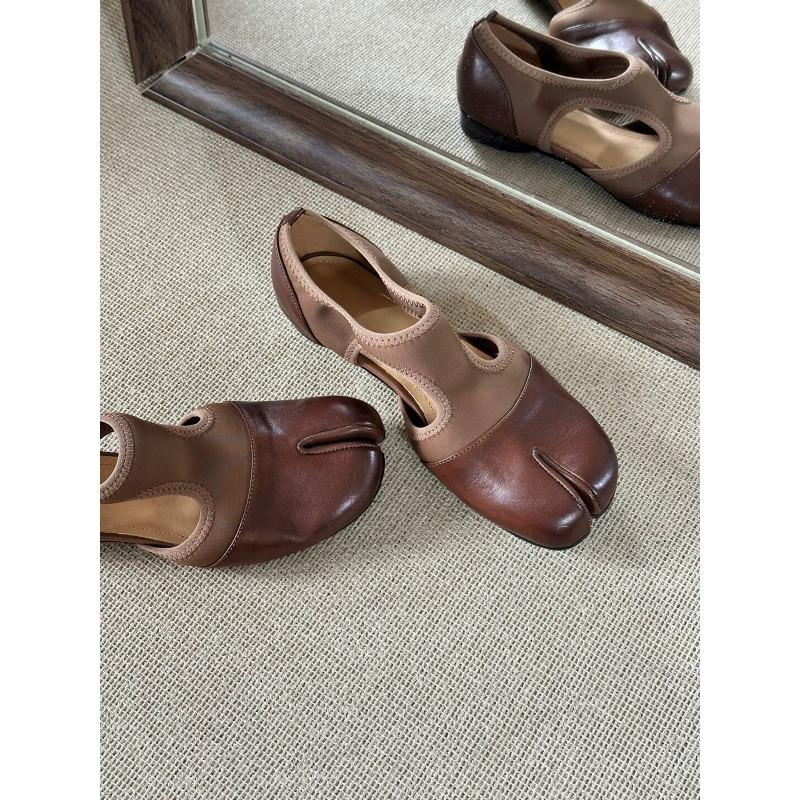 Inner Heightening Version~ French Niche Split-toe Shoes Hollow Sandals Women's New Summer Versatile Mary Jane Single Shoes