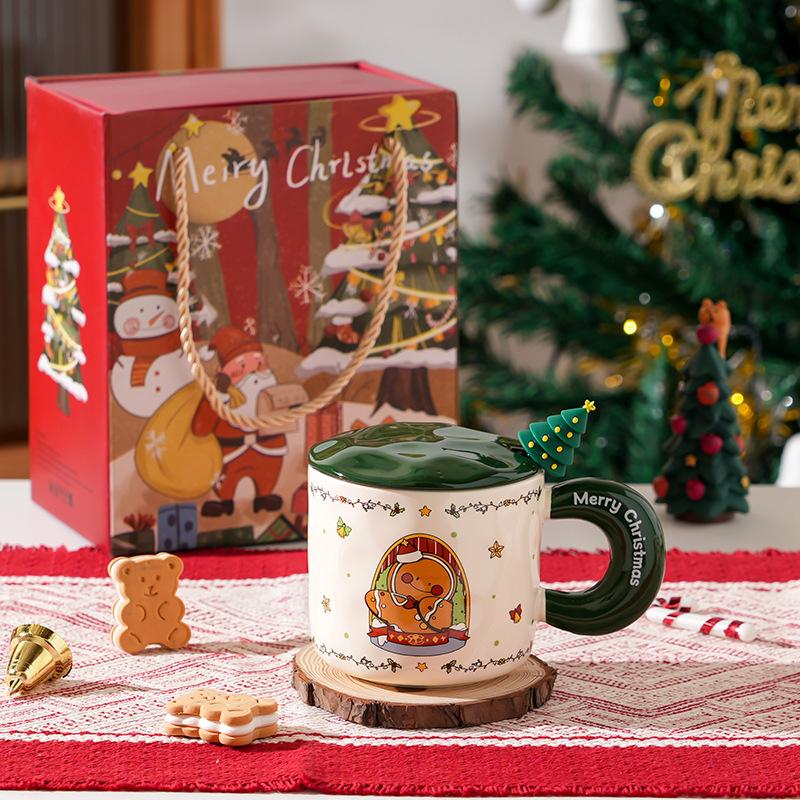 Creative Christmas Ceramic Cup With Lid Household Cute Couple Water Cup High Value Gift Souvenir
