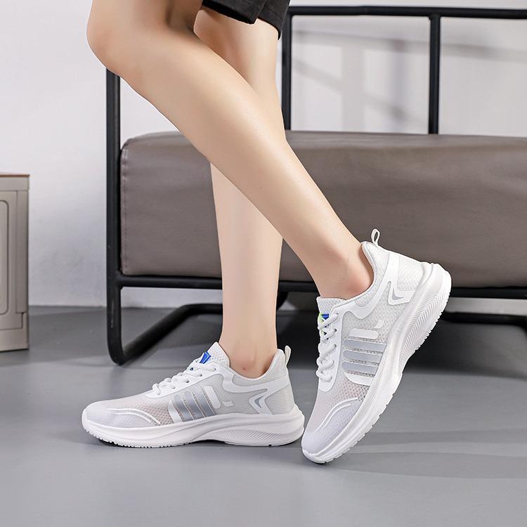 Unisex Breathable Trendy Running Shoes for Youth