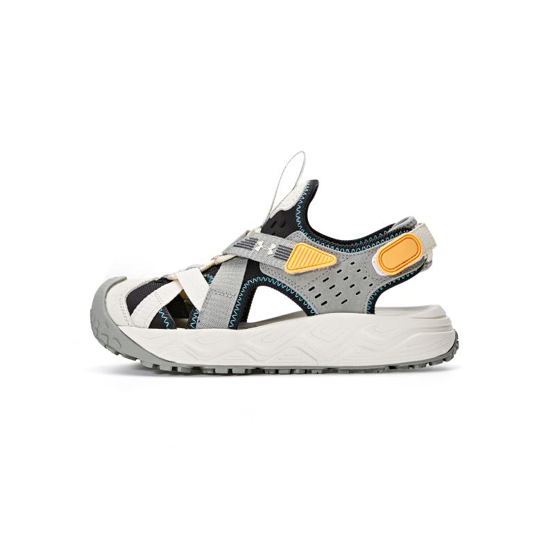 Under Armour Student Beach Shoes Comfortable Versatile Fashion Sports Casual Water Shoes Kids Sandals 2421505-014