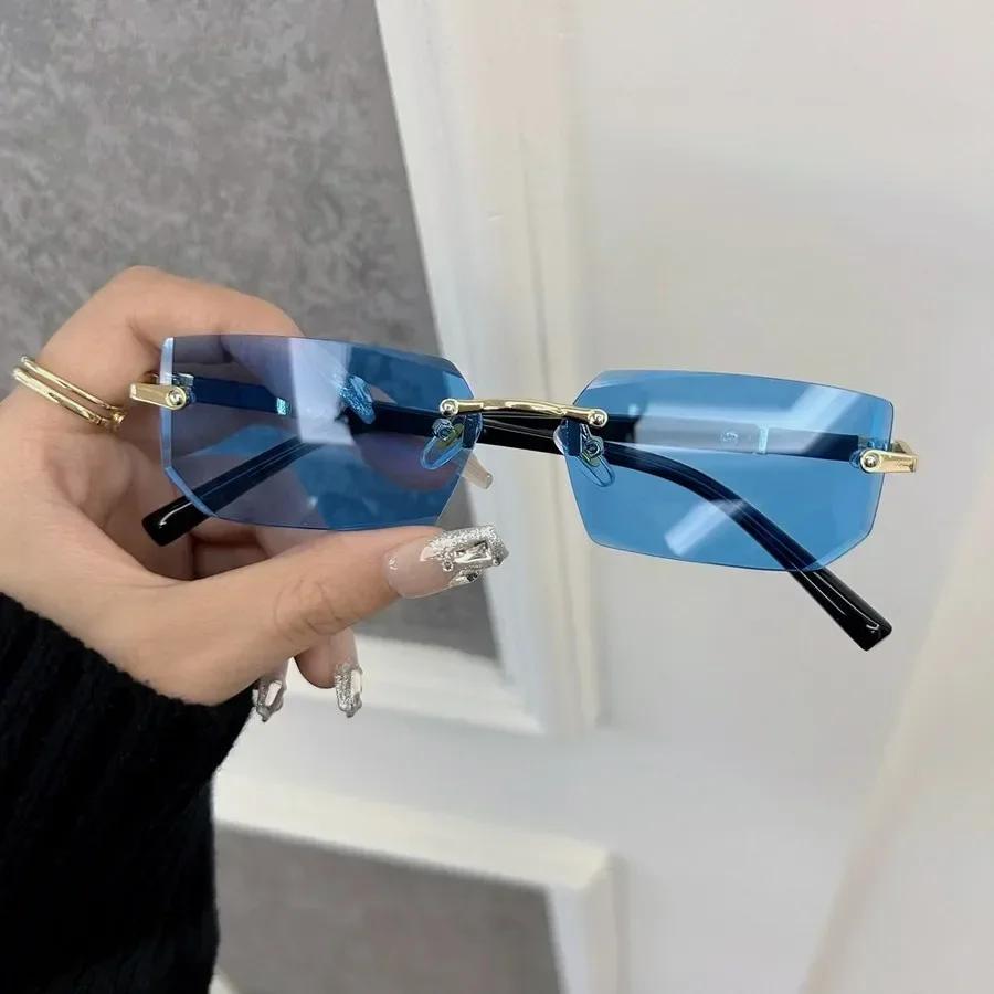 Square Sunglasses Women Men Classic Vintage Fashion Personality Glasses Stylish Casual Minimalist Oculos UV Protection