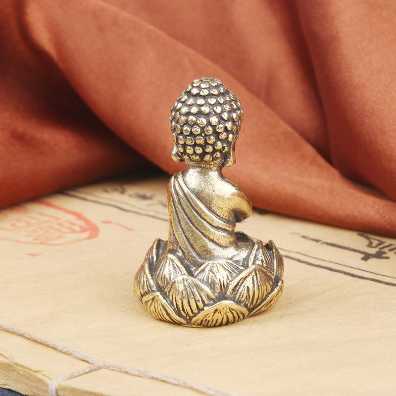 Vintage mosazný knížecí stolní ozdoba bronzová socha Buddha Šákjamuni přenosný kapesní Buddha starožitný policista