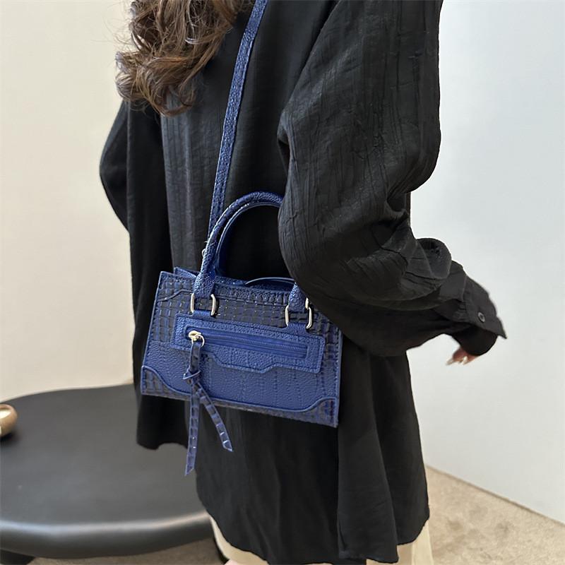 Trendy Fashionable Handbag For Women Stylish Casual Korean Vintage Small Square Purse