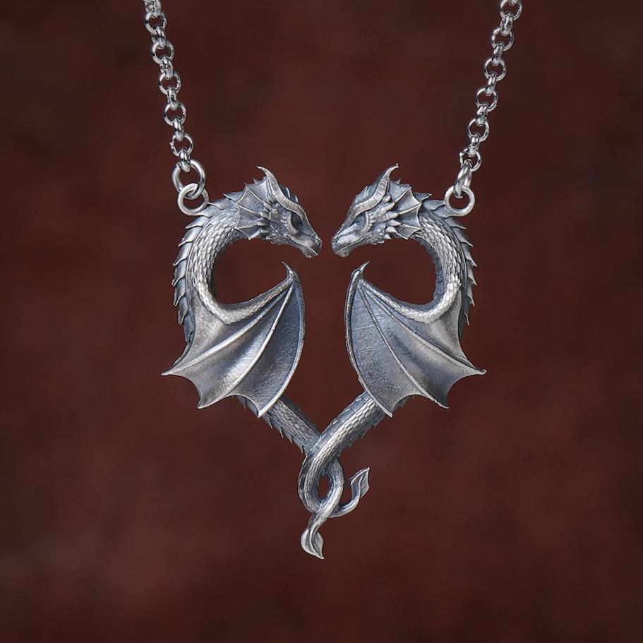 Collana con Ciondolo Cuore di Drago Medievale con Catena in Lega per Regalo Romantico