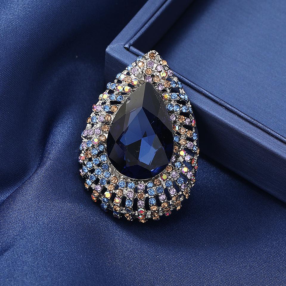Vintage Rhinestone Angel's Tears Brooch – Women's Coat Corsage Accessory