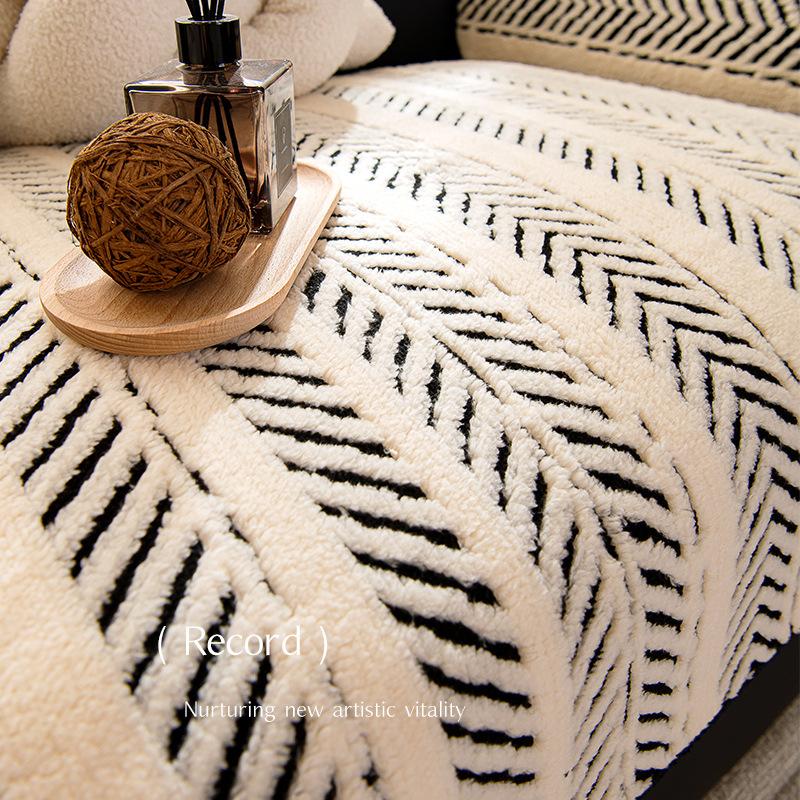 Autumn And Winter Plush Leather Sofa Cushion Cover Simple Modern Cover Cloth Blanket Non-Slip  New Seat Cushion Anti-Cat Claws