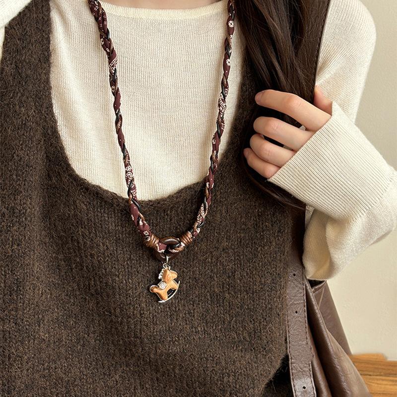 French simple zircon natal year pony pendant necklace accessories women's sweater chain necklace