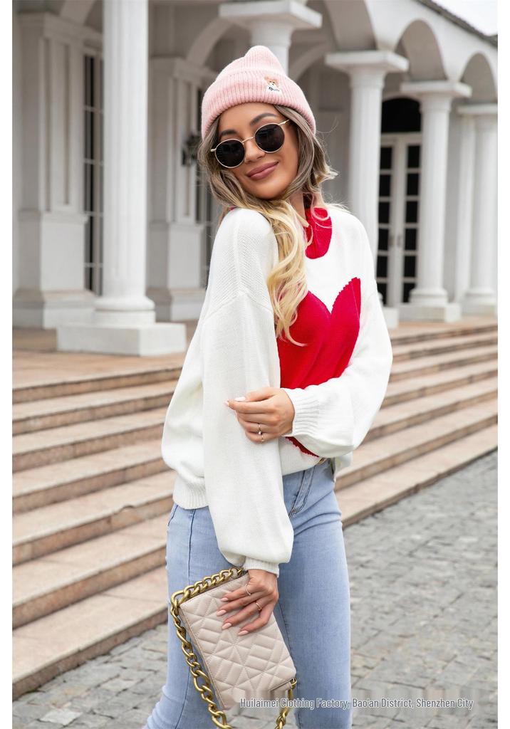 2026 Autumn-Winter Women's Heart-Shaped Valentine’s Day Round Neck Knit Pullover