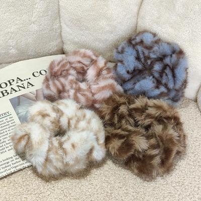 Elastico Colorato in Velluto Peluche per Capelli - Elastico Autunno/Inverno e Accessorio di Moda