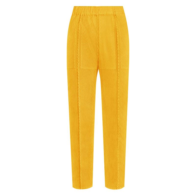 

Miyake 2025 Летние узкие повседневные женские брюки Fish Scale Pleat - Универсальные, свободные, однотонные узкие брюки One Size светло-желтого