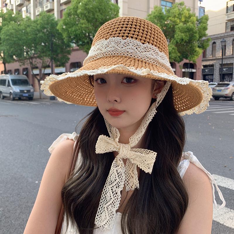 Women's Summer Beach Photo-Ready Straw Lace Hat Vacation Style Fisherman Hat Beach Wide Brim Sun Protection Hat Straw Material with Lace Details