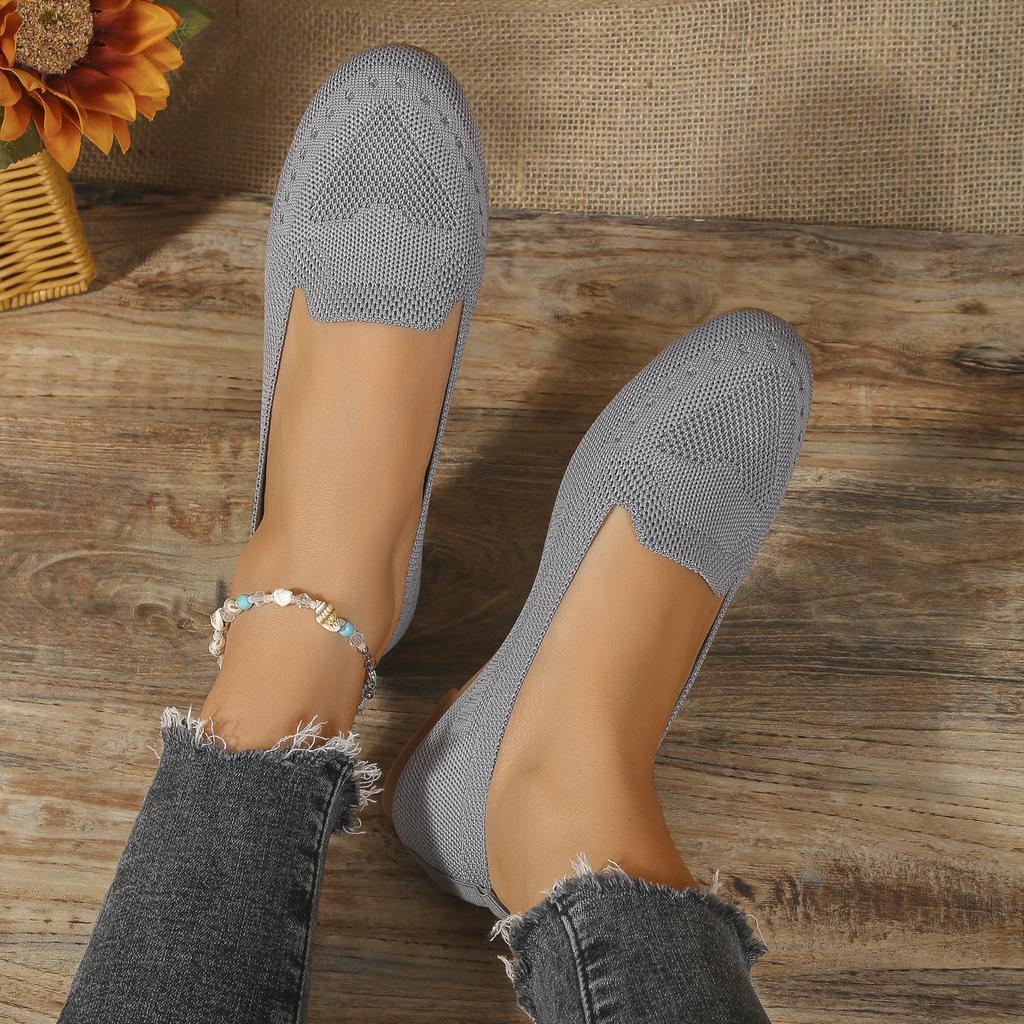 New Oversized Single Shoe with Fly Woven Mesh Surface, Shallow Mouth, One Foot Kick, Lazy Flat Bottom Casual Women's Shoes