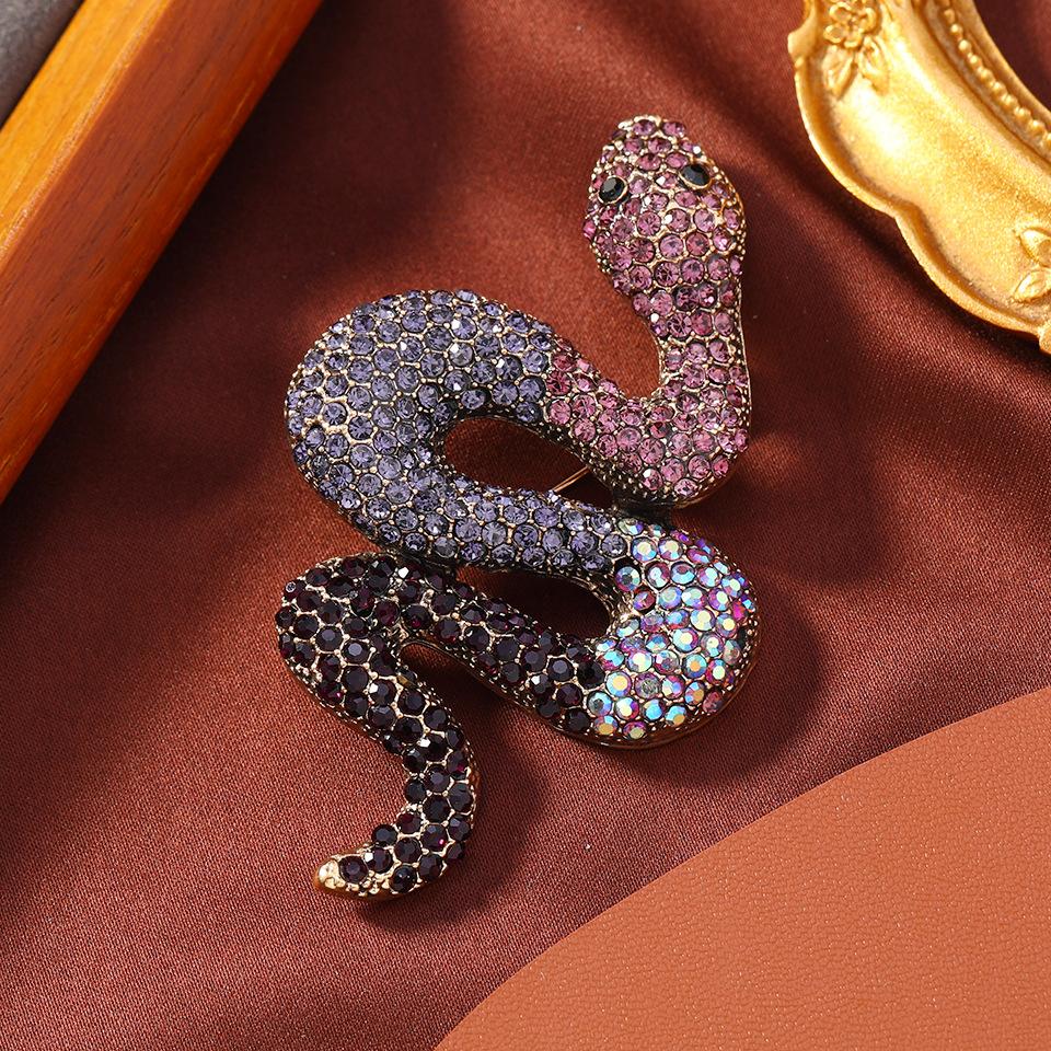 

Преувеличенные Женские Мужские Полностью Кристальные Тяжелой Промышленности Броши-Значки Змеи Винтажные Классические Дамские Стразы Одежда Пальто Булавки Пряжки