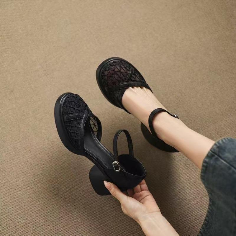 Fashion Versatile Summer Genuine Leather Sandals for Women, Thick Heels, Thick Soles, and Headwear To Increase Heels