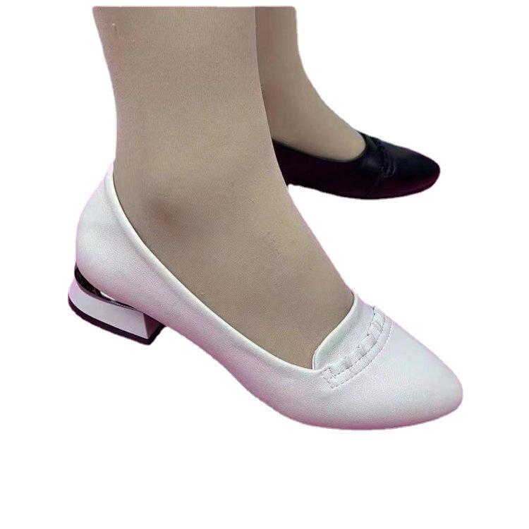 2024 new fashion casual single shoes light mouth medium low heel soft sole soft leather pointed work shoes mother single shoes women's summer