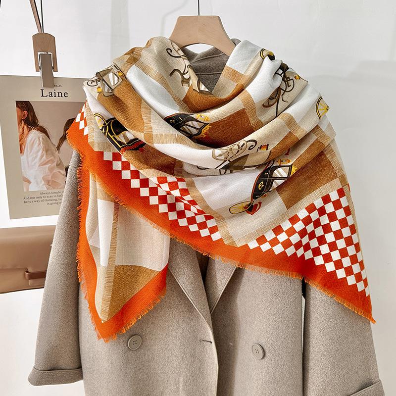 Women's fashion printed cotton and linen with large square towels, air-conditioned room style design, trendy style, and shawl outside.