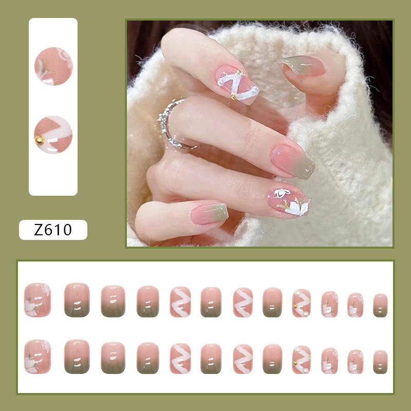 Зеленый градиентный ранневесенний цветок короткий ноготь жемчужная лента кусочек милый свежий носить кусочек ногтя