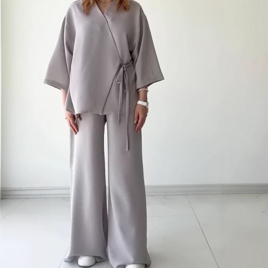 

Летний женский комплект из топа в стиле кимоно с V-образным вырезом и брюк широкого кроя, 2025 XL серый