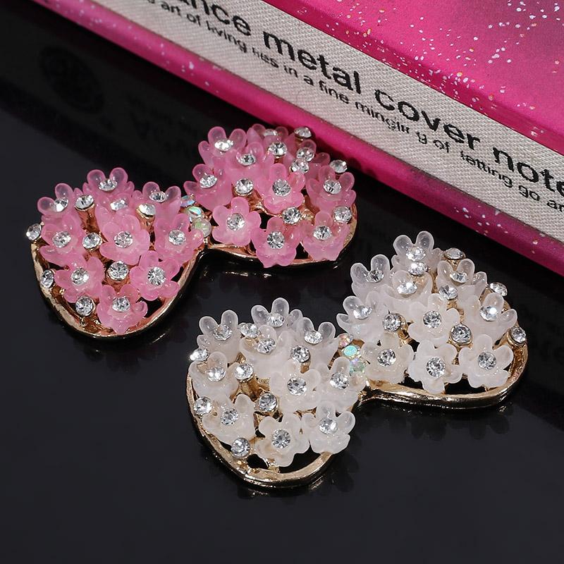 

Engood 100Pcs Resin Cherry Flower Rhinestone Sewing Trim & Embellishments Craft Bow Buttons DIY Hair Accessories Case Decoration