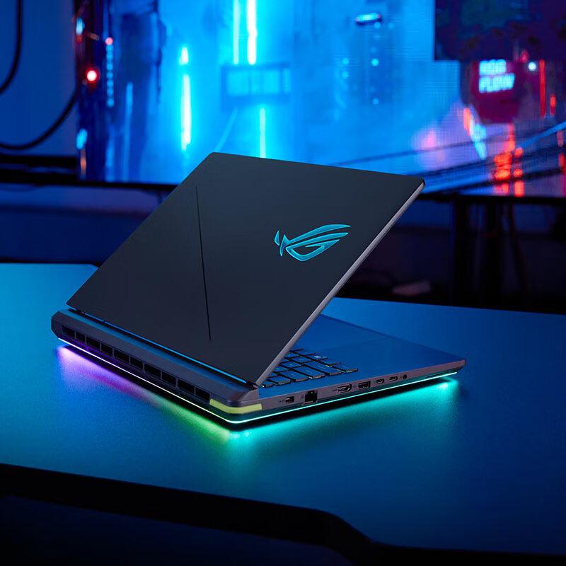 ROG Strix Scar 9 Plus Core Ultra 9 18-inch Nebula Display Gaming Laptop (CN version)