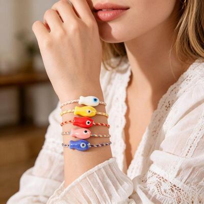 Europäischer Stil Buntes Keramik-Fisch-Armband für Damen - Sommer-Freundschaftsgeschenk Schmuck