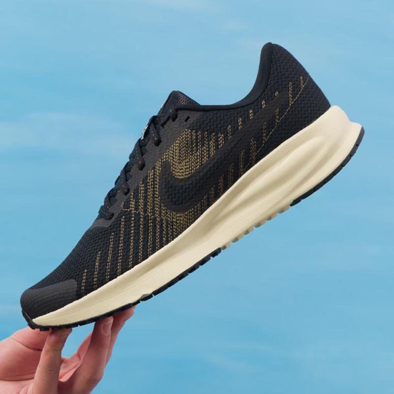 Nike Men's All-Season Running Shoes HM9594-010