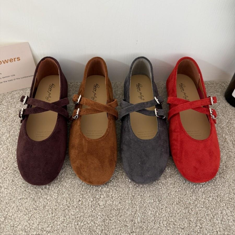 French gentle wind cross Mary Jane shoes with skirt 2025 red single shoes temperament light mouth soft sole grandma shoes